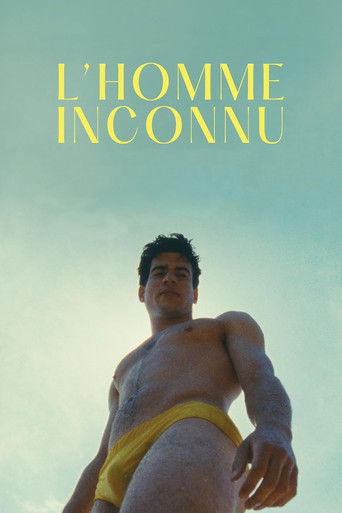 The poster features a muscular man in a yellow loincloth against a soft, hazy sky, evoking an adventurous and mysterious mood. The title "L'Homme Inconnu" is prominently displayed in bold, golden letters, hinting at a story about the unknown.
