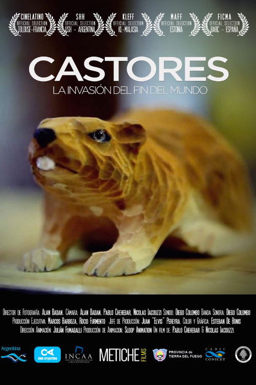 The poster features a majestic beaver in warm golden tones against a blurred natural backdrop. The film's title, "Castores," is prominently displayed in bold white letters, with the subtitle "Lanawasone, el fin del mundo" beneath it. The overall design evokes a sense of adventure and mystery, wit...